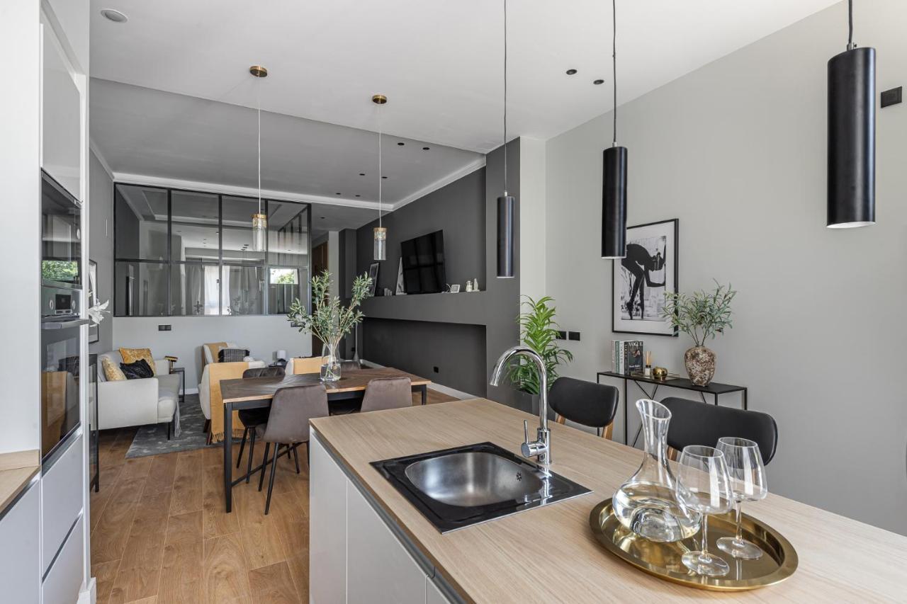 Appartement Totec Ventures à Madrid Extérieur photo