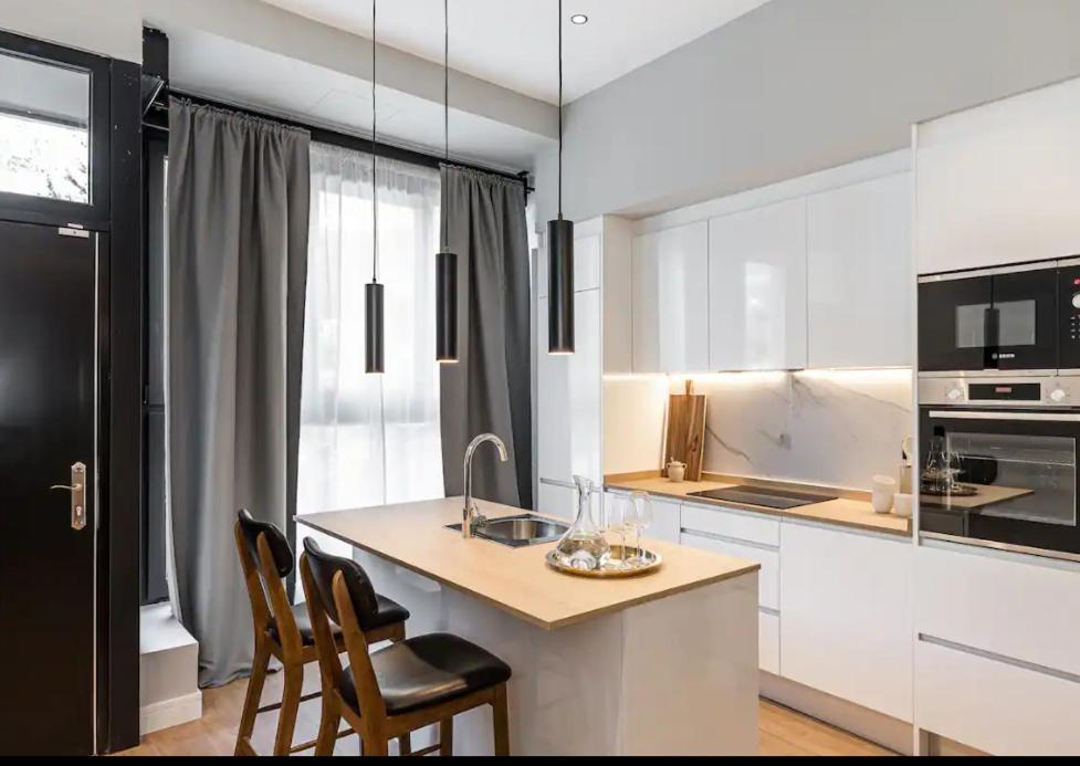 Appartement Totec Ventures à Madrid Extérieur photo