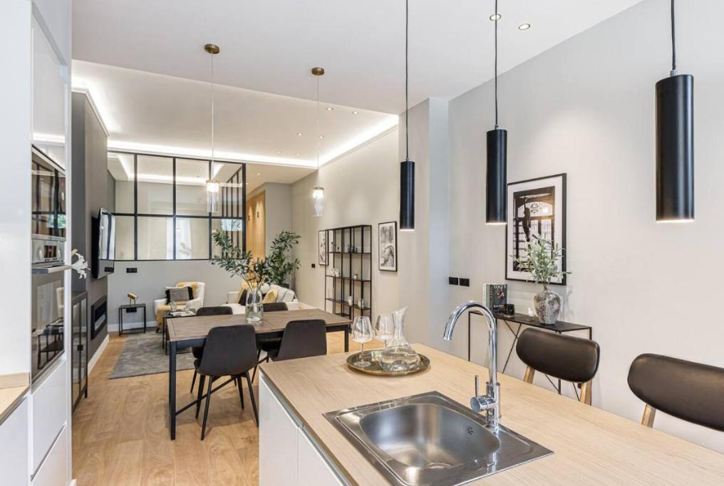Appartement Totec Ventures à Madrid Extérieur photo